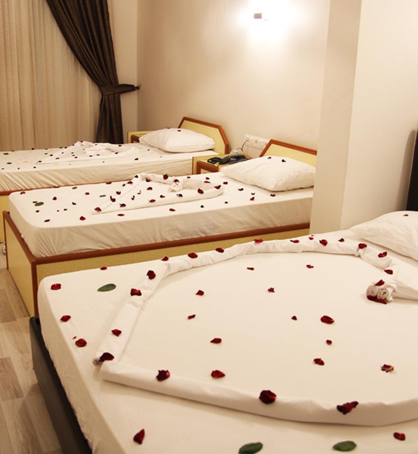 Dostlar Hotel Мерсин Екстериор снимка